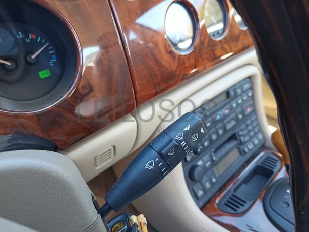 Jaguar XK8 · Ano 2001