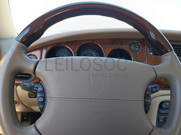 Jaguar XK8 · Ano 2001
