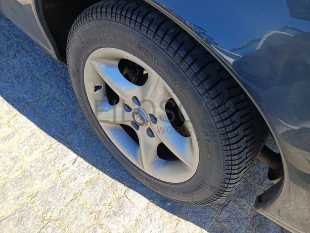 Jaguar XK8 · Ano 2001