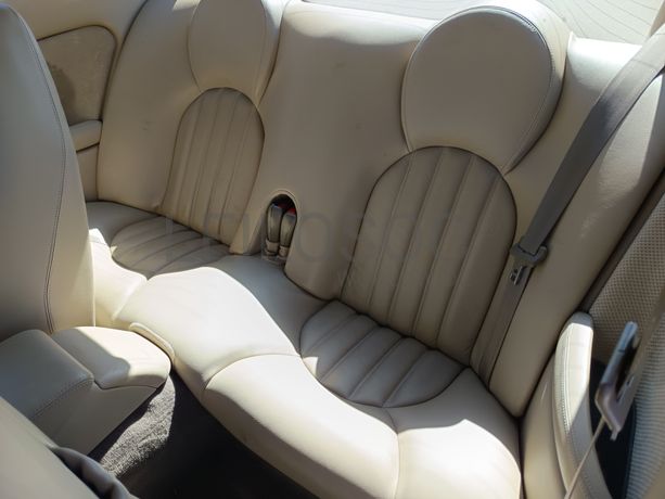 Jaguar XK8 · Ano 2001