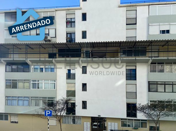 Apartamento T2 · Corroios, Seixal