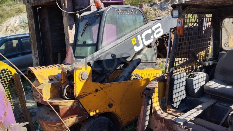 JCB