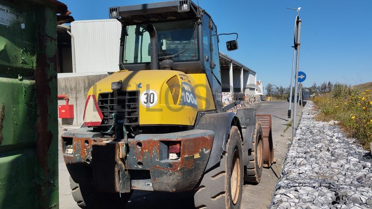 Pá carregadora Escavadora "KOMATSU WA 100-M 5 WS"