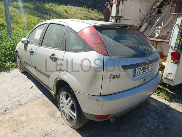 Ford Focus · Ano 2001