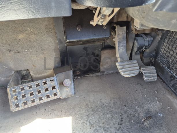 Dumper CAT 740 0AXM01248