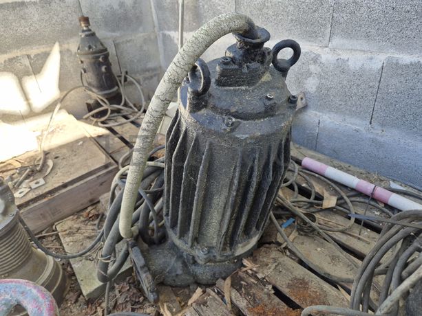 Bomba EE1