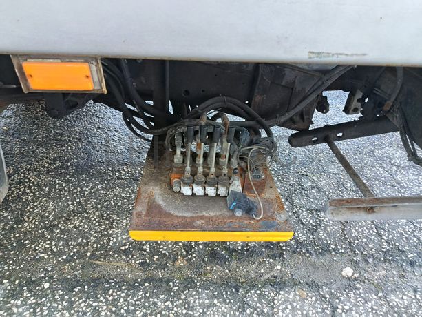 Isuzu NQR 70 PL · Ano 1999