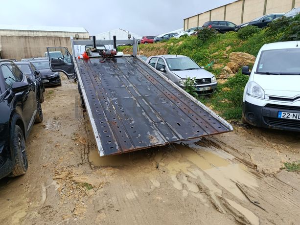 Isuzu NQR 70 PL · Ano 1999