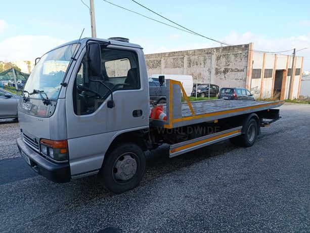 Isuzu NQR 70 PL · Ano 1999
