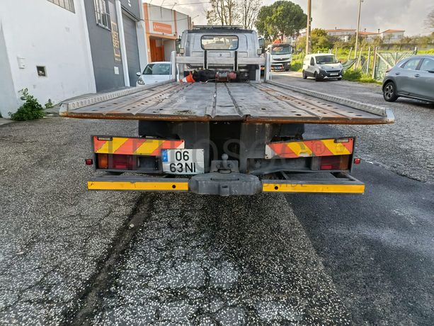 Isuzu NQR 70 PL · Ano 1999