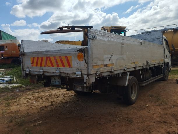 Hino Dutro 3,30m - 2000