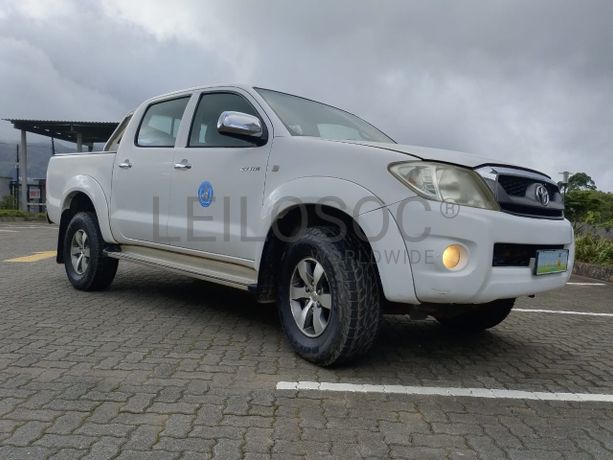 Toyota Hilux Raider