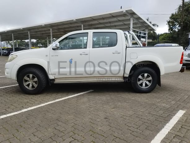 Toyota Hilux Raider