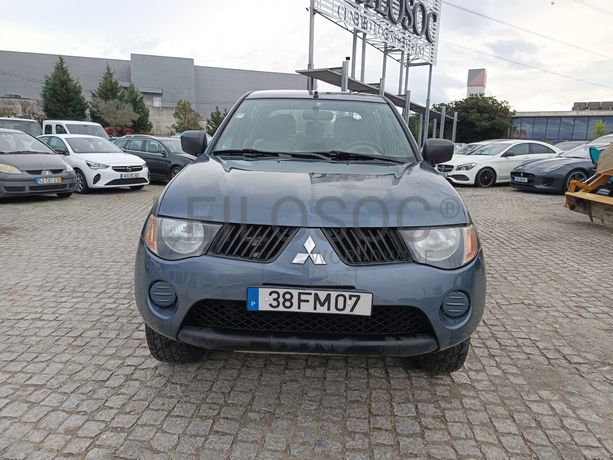 Mitsubishi L200 · Ano 2008