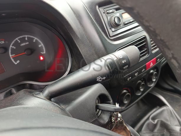 Opel Combo · Ano 2016