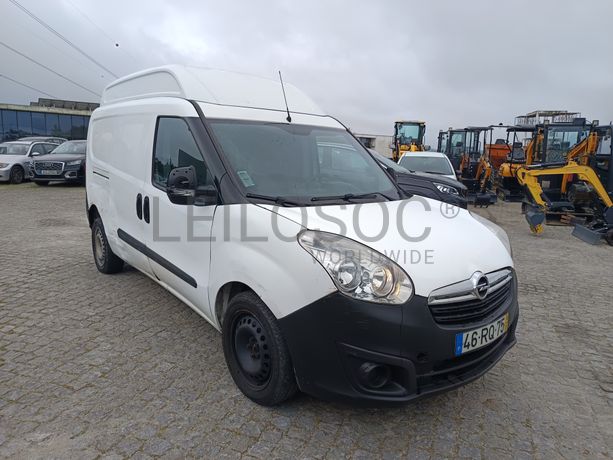 Opel Combo · Ano 2016