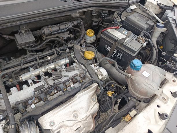 Opel Combo · Ano 2016