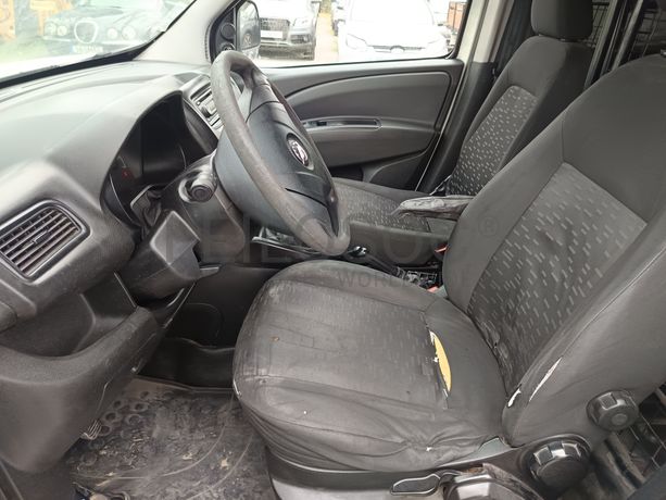 Opel Combo · Ano 2016