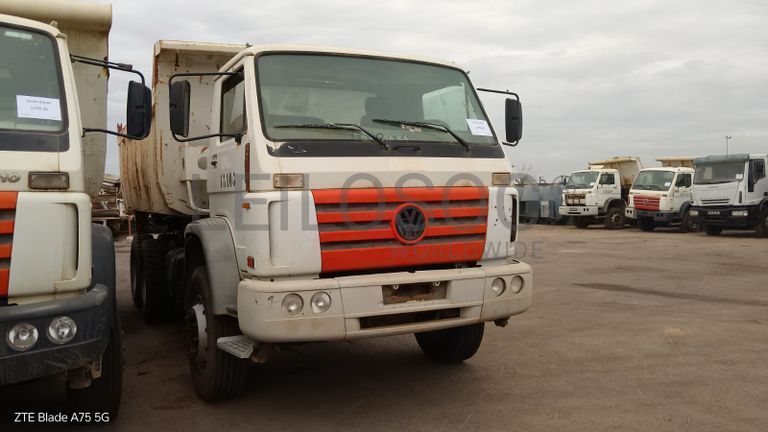 Camião Basculante 13 M13 VOLKSWAGEN VW 31-310