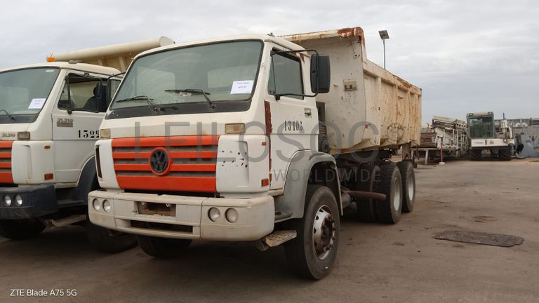 Camião Basculante 13 M13 VOLKSWAGEN VW 31-310