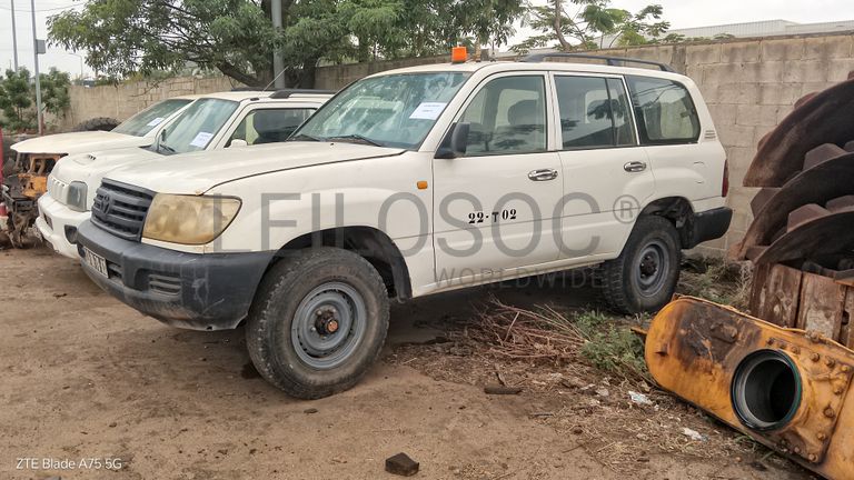 Veículo ligeiro de passageiros TOYOTA LAND CRUISER