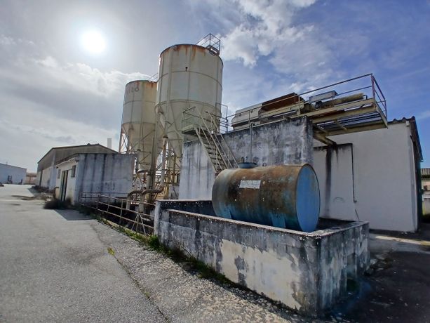 Fotografia de equipamento: Estação de Tratamento de água 