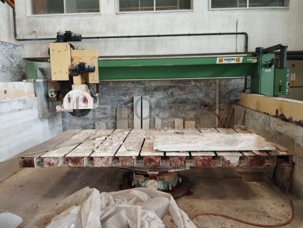 Fotografia de equipamento: Máquina de Corte 