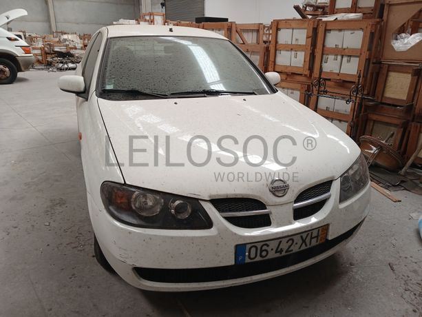 Fotografia de veículo: Nissan Almera · Ano 2004