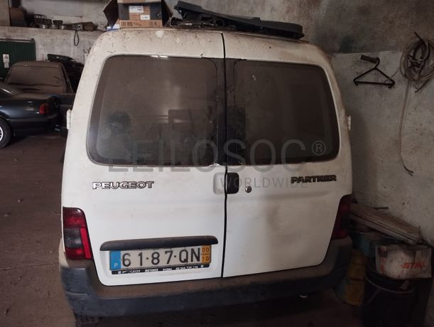 Peugeot Partner 1.9 D · Ano 2000
