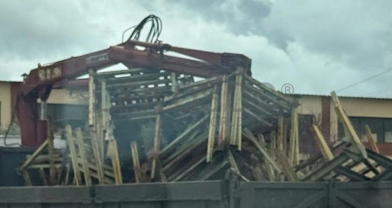 Fotografia de equipamento: Caixas de apoio