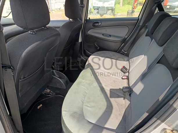 Peugeot 206 SW · Ano 2004