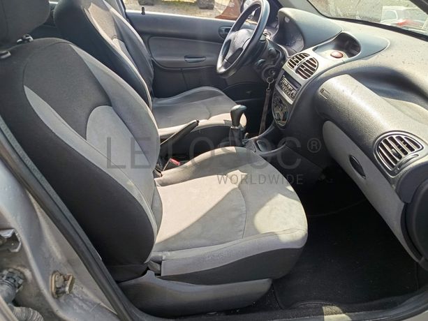 Peugeot 206 SW · Ano 2004