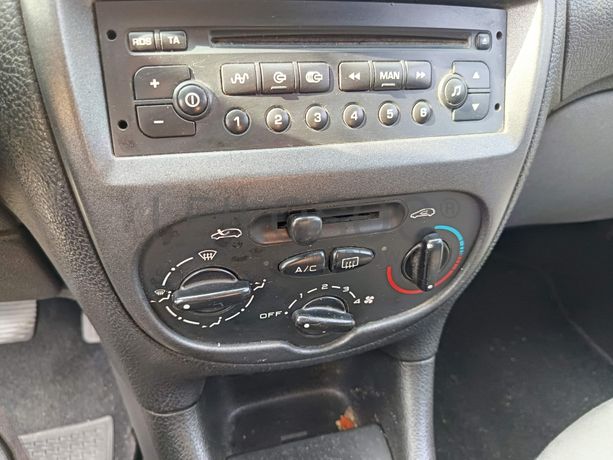 Peugeot 206 SW · Ano 2004