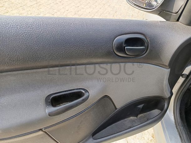 Peugeot 206 SW · Ano 2004
