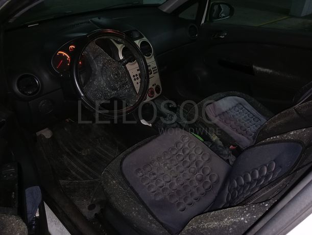 Opel Corsa CDTI · Ano 2008