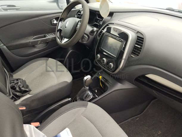 Renault Captur 1.5 dCi · Ano 2013
