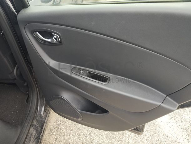 Renault Captur 1.5 dCi · Ano 2013