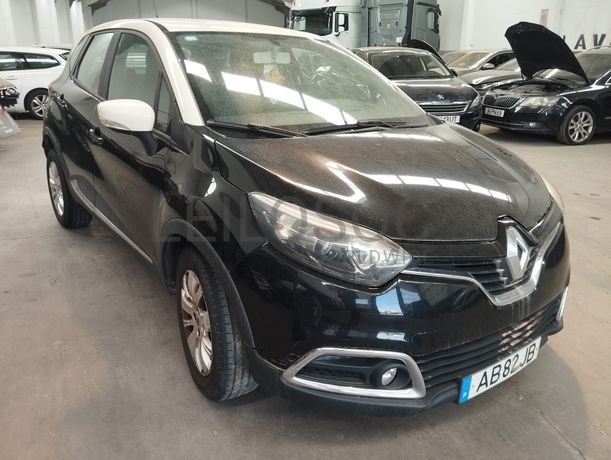 Renault Captur 1.5 dCi · Ano 2013