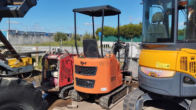 Mini giratória JPC HT 15 Ano 2022