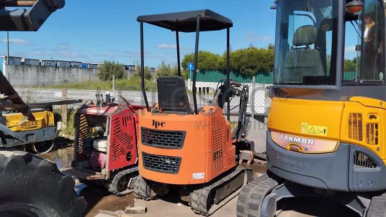 Mini giratória JPC HT 15 Ano 2022