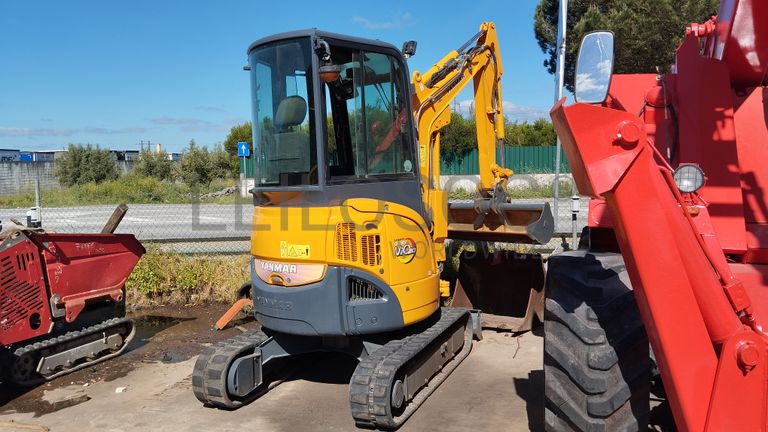 Giratória YANMAR Vio 20-4