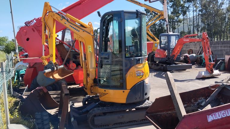 Giratória YANMAR Vio 20-4