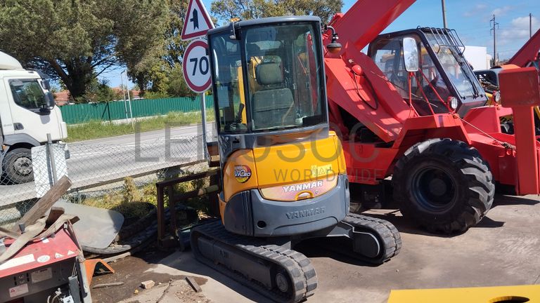 Giratória YANMAR Vio 20-4
