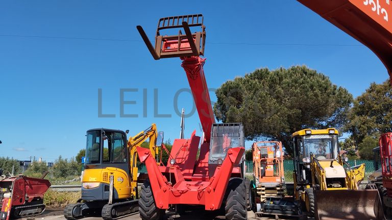 Multifunções telescópico Manitou 1230