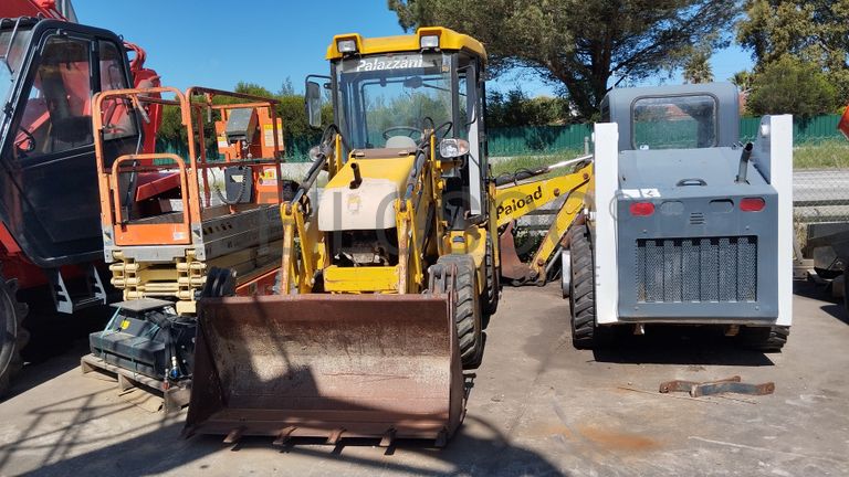 Retroescavadora PALLAZANI PB30
