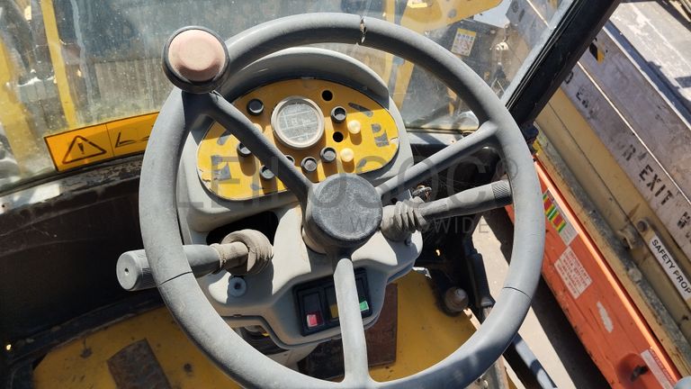 Retroescavadora PALLAZANI PB30
