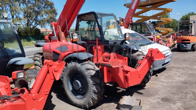 Multifunções telescópico Manitou 1335