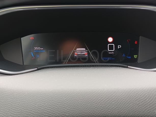 Peugeot 308 · Ano 2020