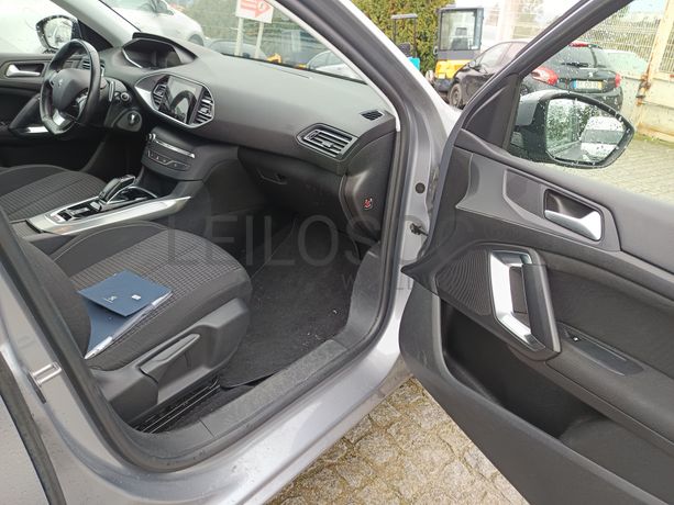 Peugeot 308 · Ano 2020