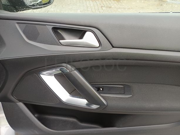 Peugeot 308 · Ano 2020
